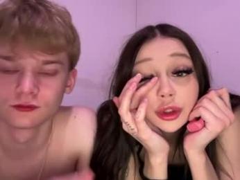 tinnydoll webcam model stream image