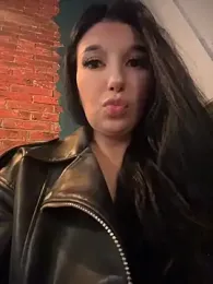 Tisha_Busty webcam model stream image