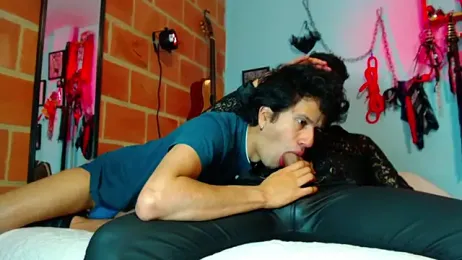 dom2travelersss webcam model stream image