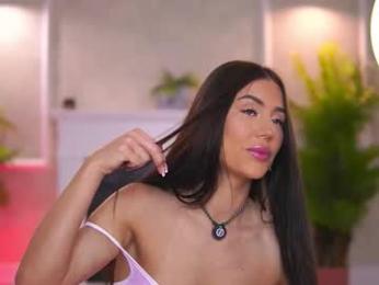 abbela_white webcam model stream image