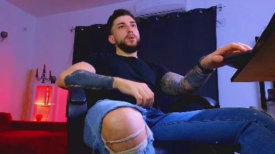 MightyAaronX webcam model stream image