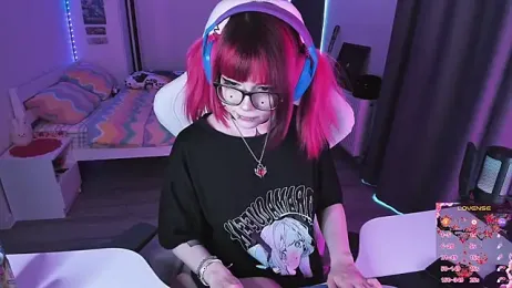 Yumi_Youkai webcam stripchat model stream image