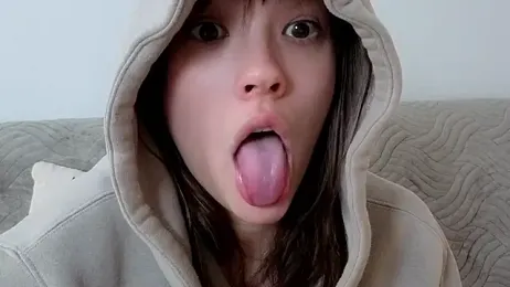 DemiDee webcam model stream image