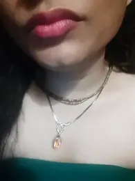 SweetTsAngel webcam model stream image