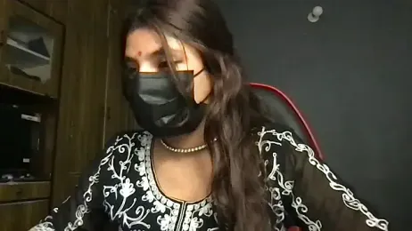 callmeshreya webcam model stream image