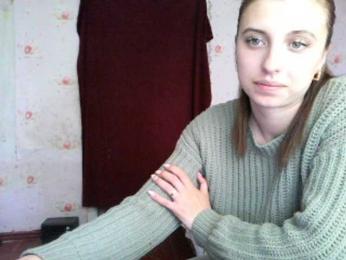 MilaBels webcam model stream image