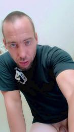 EllisD webcam model stream image