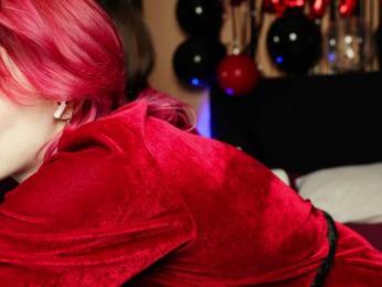 BlueCherry webcam model stream image