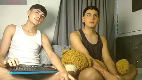 Noah__hot18 webcam stripchat model stream image