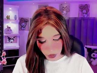 julia-lopez webcam model stream image