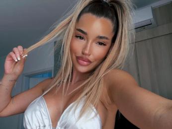 HanaRoss webcam model stream image