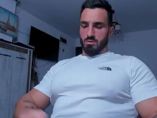 Ian Hunk webcam model stream image