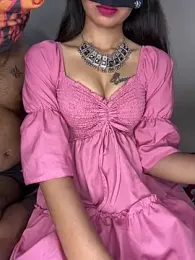 Suhu_love webcam model stream image