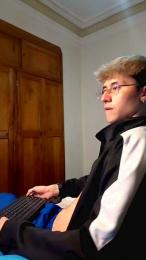 Adam_foxs webcam model stream image