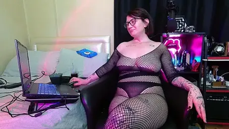 creameerryy webcam model stream image
