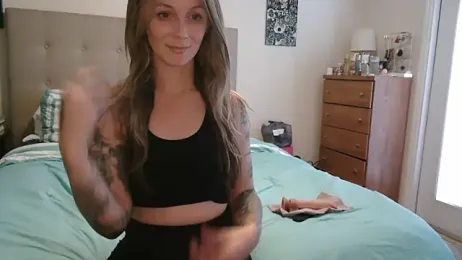 Heyitsmee33 webcam model stream image