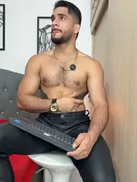 Maximiliano_ford webcam model stream image