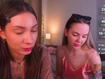 pamilarakestraw webcam model stream image