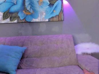 Melanie-Grace webcam model stream image