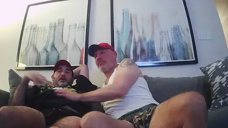 Vic_N_Adam webcam model stream image