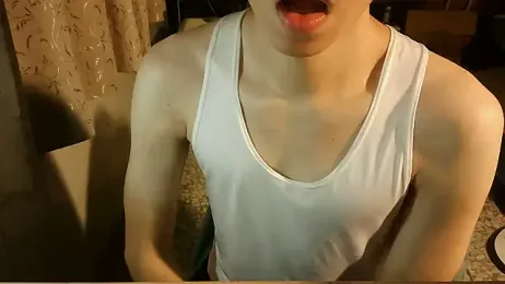 KYU890428 webcam model stream image