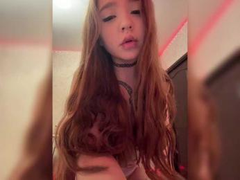 LittleDelora webcam bongacams model stream image