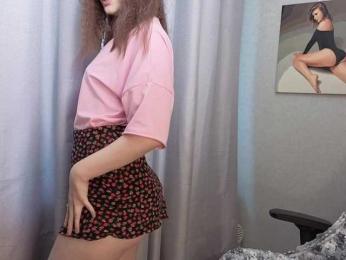 LillyFan-X webcam bongacams model stream image