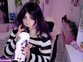 crimsonkitten webcam model stream image