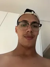 Zuca3025 webcam model stream image