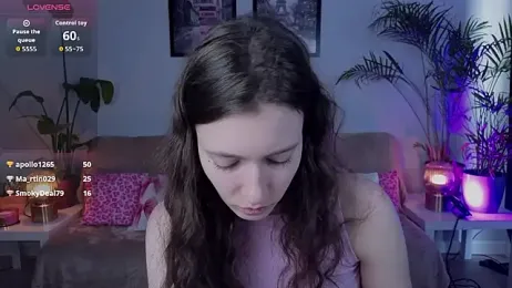 VioletaBloom webcam model stream image