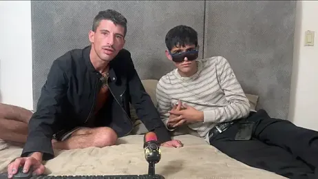 alex_and_charlie webcam model stream image