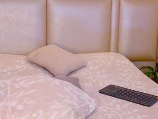 bella-jagger webcam model stream image