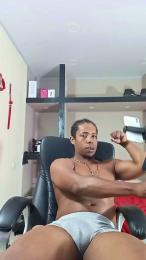 Khalifa_Hunter webcam model stream image