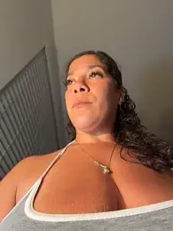 Bigbuttbrooklynn webcam model stream image