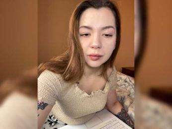 Lumarose webcam model stream image