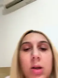 hotamanda01 webcam model stream image