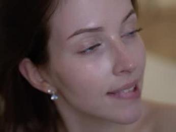 my__stella webcam model stream image