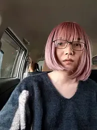 takusaki223 webcam model stream image