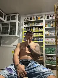 OliverWest04 webcam model stream image