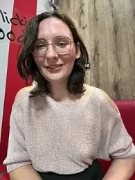 The_Snowwhitee webcam model stream image