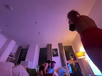 ap_couple12 webcam model stream image