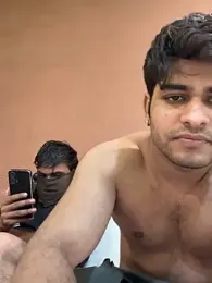 Vihaaanfucks webcam model stream image