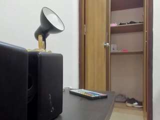 thalijara webcam model stream image