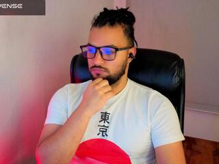 Amir Haidar webcam model stream image