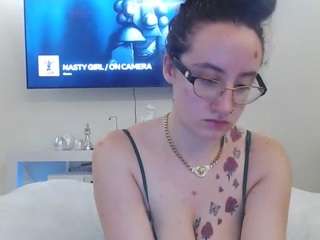 adafontaine18 webcam model stream image