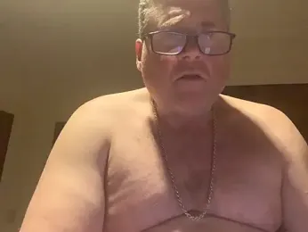 iwantutocum1X webcam model stream image