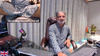 OnlineBossUK webcam model stream image