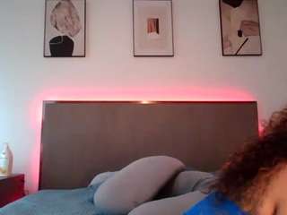 freaknique webcam model stream image