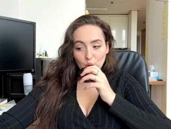 EmillyCarte webcam model stream image