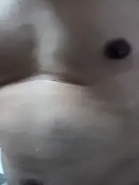 CWQ123 webcam model stream image